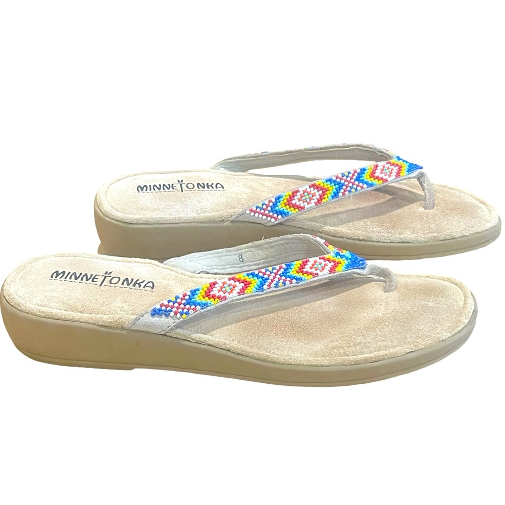 Women’s Minnetonka Native American Beaded Sandals Size 8 EUC - Picture 3 of 12